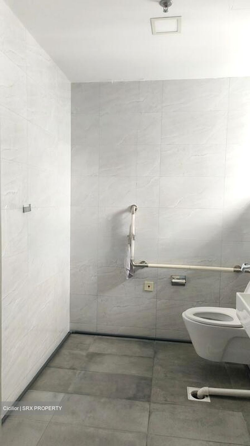 Ct Hub 2 (D12), Office #455685841
